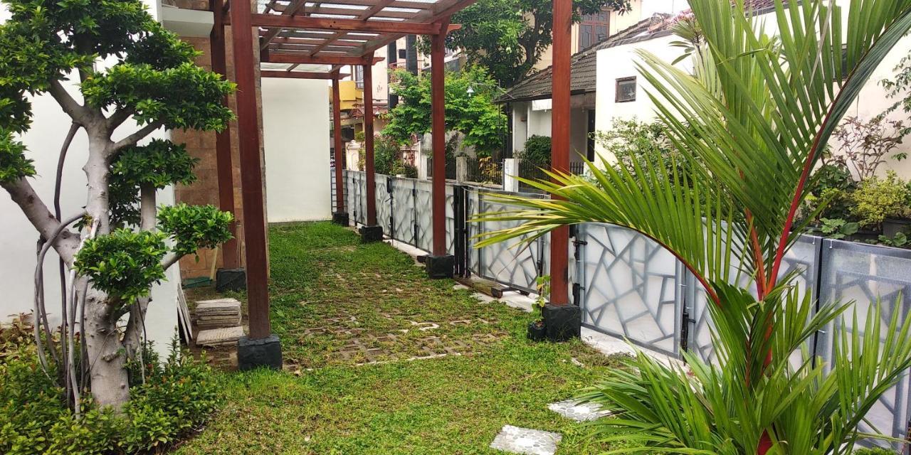 סלמן Omah Inap D24 Syariah Near Universitas Aisyiah Yogyakarta Mitra Reddoorz מראה חיצוני תמונה