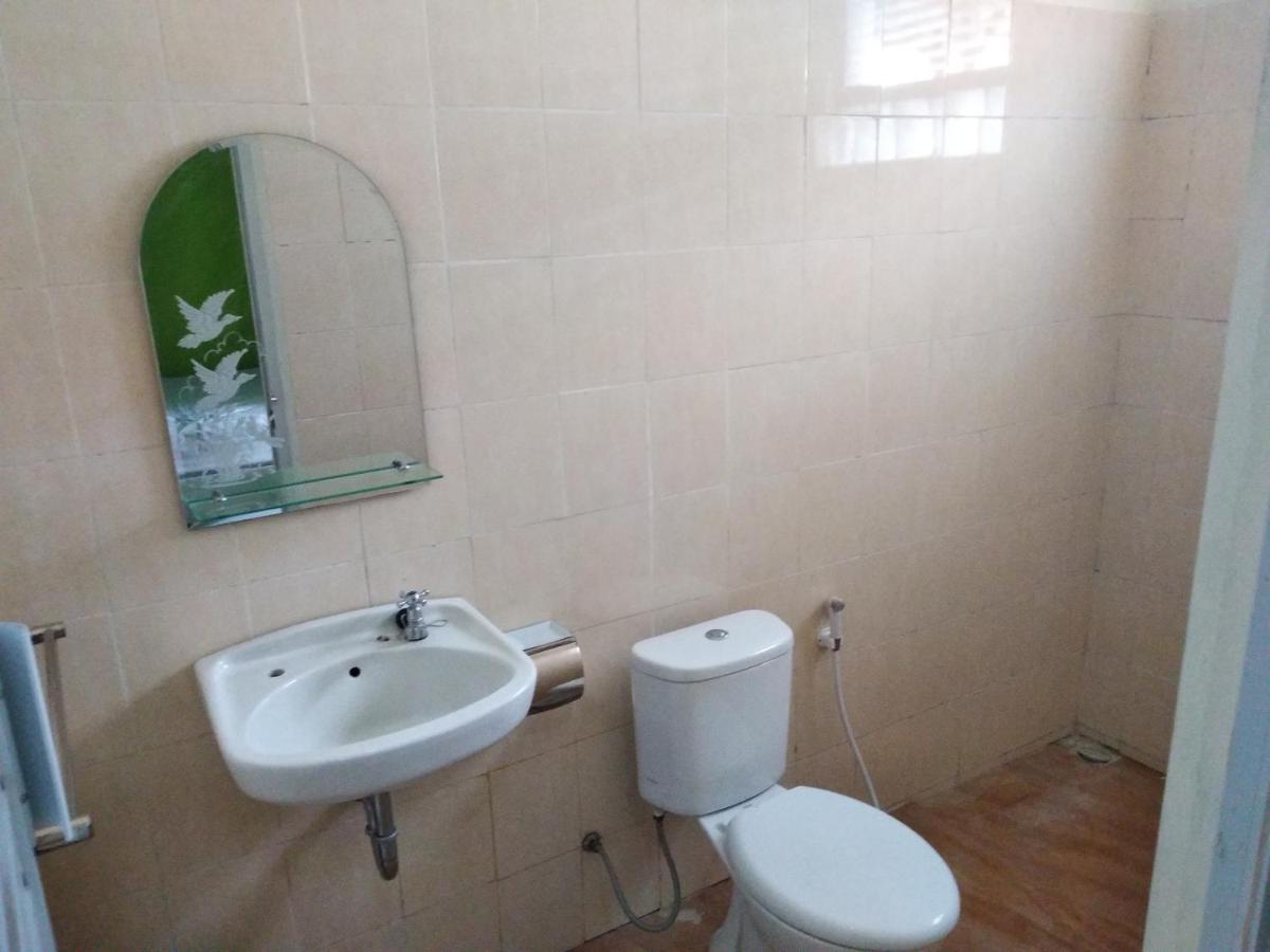 סלמן Omah Inap D24 Syariah Near Universitas Aisyiah Yogyakarta Mitra Reddoorz מראה חיצוני תמונה